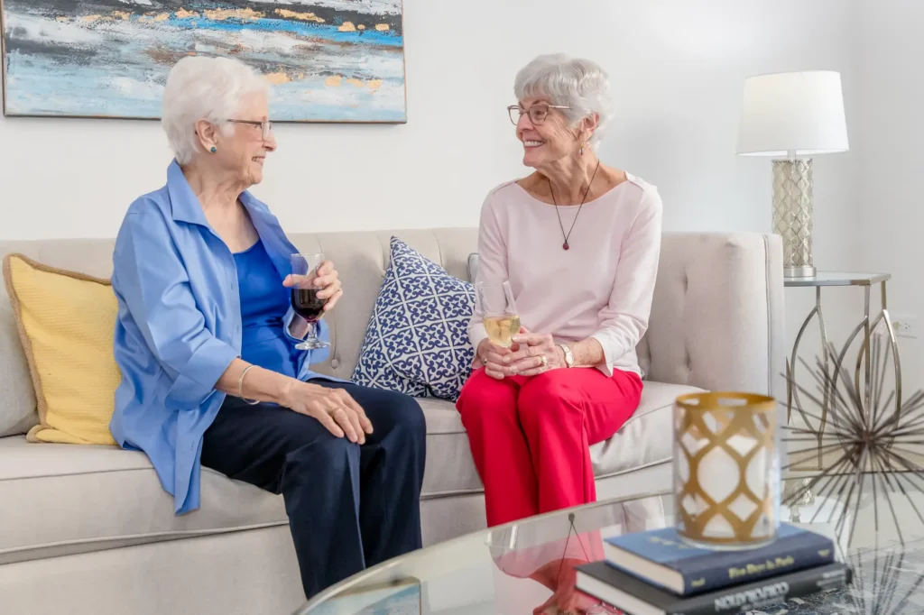 senior women enjoying their life at Wyndemere because they knew the cost of senior living vs. home ownership in Wheaton, IL.